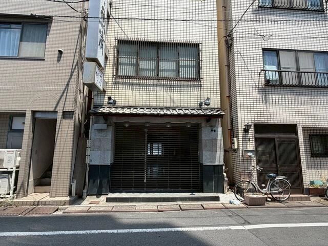 【台東区・浅草駅徒歩10分】飲食店可×居抜き物件　角部屋・1フロア1テナント　24時間利用可・土日祝利用可　男女別トイレ完備・都市ガス・空調設備充実　21.54坪